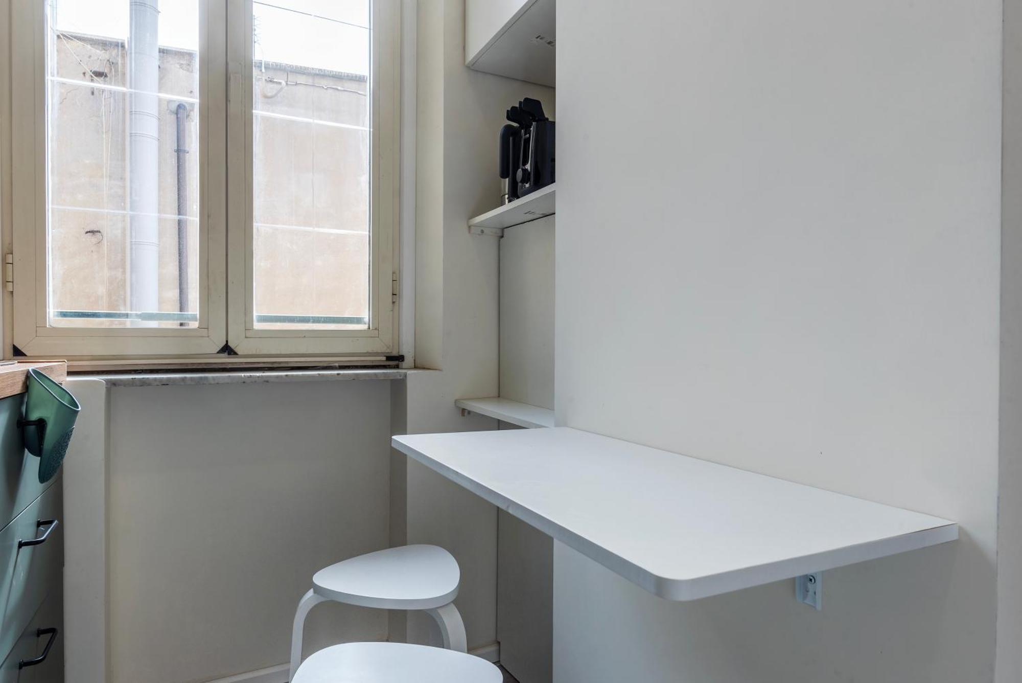 Colosseo & San Clemente Apartment Roma Ngoại thất bức ảnh